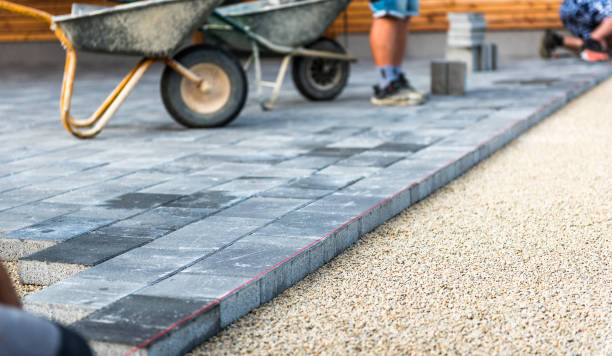 Best Custom Driveway Design and Paving in Princevle, IL
